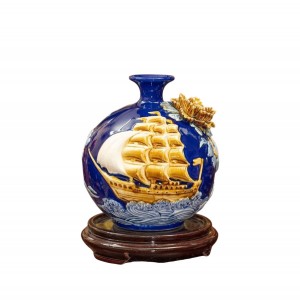 Bình hút lộc mệnh thủy đắp nổi Thuận Buồm Xuôi Gió 21cm