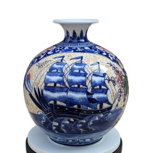 Bình hút tài lộc Thuận Buồm Xuôi Gió men màu