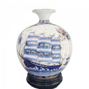 Bình hút tài lộc Thuận Buồm Xuôi Gió nền gấm vẽ vàng