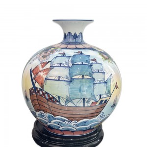 Bình hút tài lộc Thuận Buồm Xuôi Gió Phú Quý men màu 25