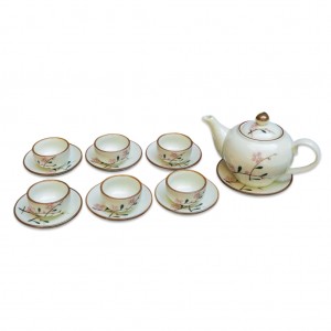 Bộ ấm chén Bát Tràng men kem hoa đào hồng dáng quả hồng