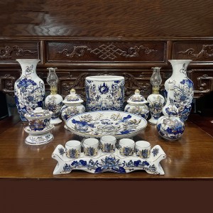 Bộ đồ thờ Bát Tràng vẽ vàng 24k Trường An ban thờ gia tiên