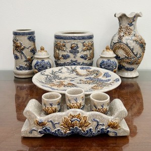 Bộ đồ thờ cúng Bát Tràng men rạn nổi Phúc Quý ban thờ treo tường chung cư