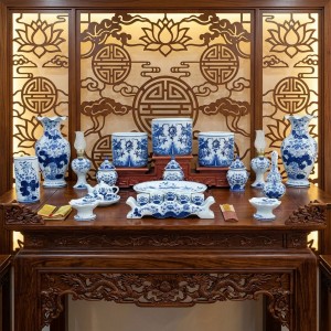 Bộ đồ thờ gia tiên men lam ngọc Lộc Phát ban thờ 1m75 3 bát hương