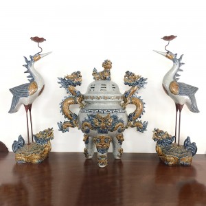 Bộ tam sự lư hương đỉnh hạc chân đồng Trường Xuân cao 48cm