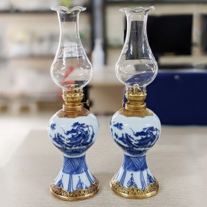 Đèn dầu men lam vẽ sơn thủy dáng chân váy