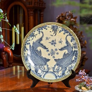 Đĩa cảnh trang trí men rạn bọc đồng vẽ Cá Chép Trông Trăng 35cm