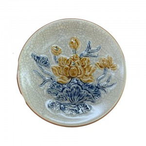 Đĩa trầu cau men rạn nổi Hoa sen cao cấp Trường Xuân