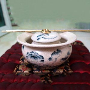 Điếu bát men rạn Hoa sen