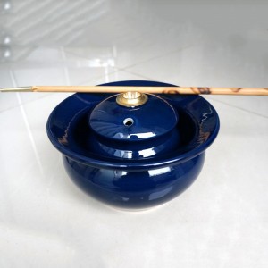 Điếu bát men xanh đen mệnh Thủy