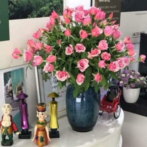 Lọ hoa Bát Tràng men hỏa biến xanh đại dương dáng xoài