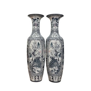 Lọ lộc bình Bát Tràng men chàm Tứ Quý vẽ kỹ 1m4