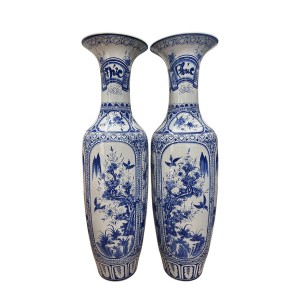 Lọ lộc bình Bát Tràng men lam Tứ quý 1m6