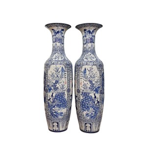 Lọ lộc bình Bát Tràng men lam Tứ quý vẽ kỹ 1m6